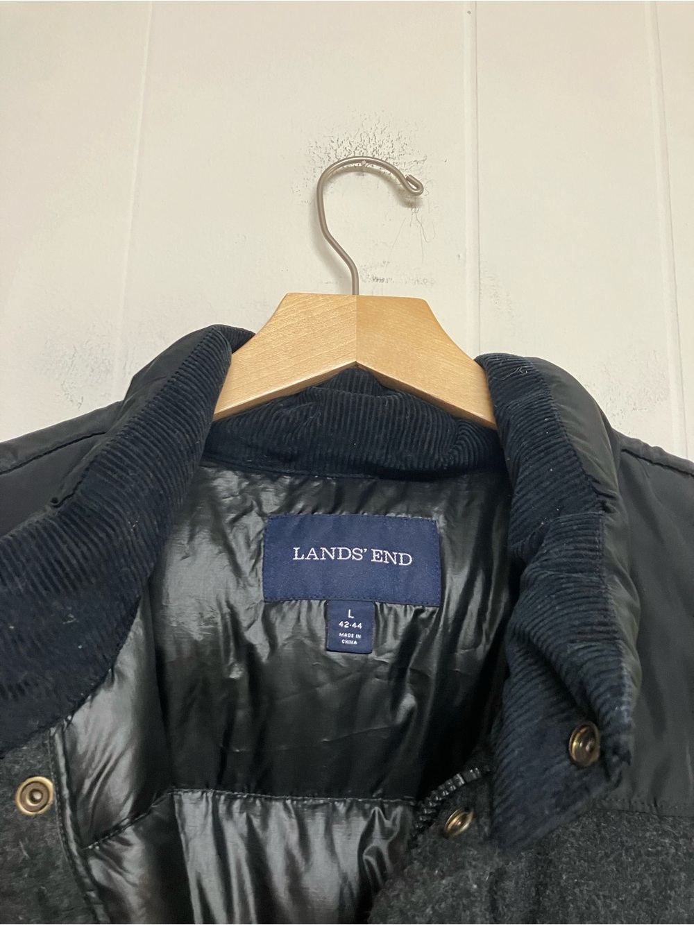 Land’s End down-filled wool-blend puffer coat - Picture 4 of 7